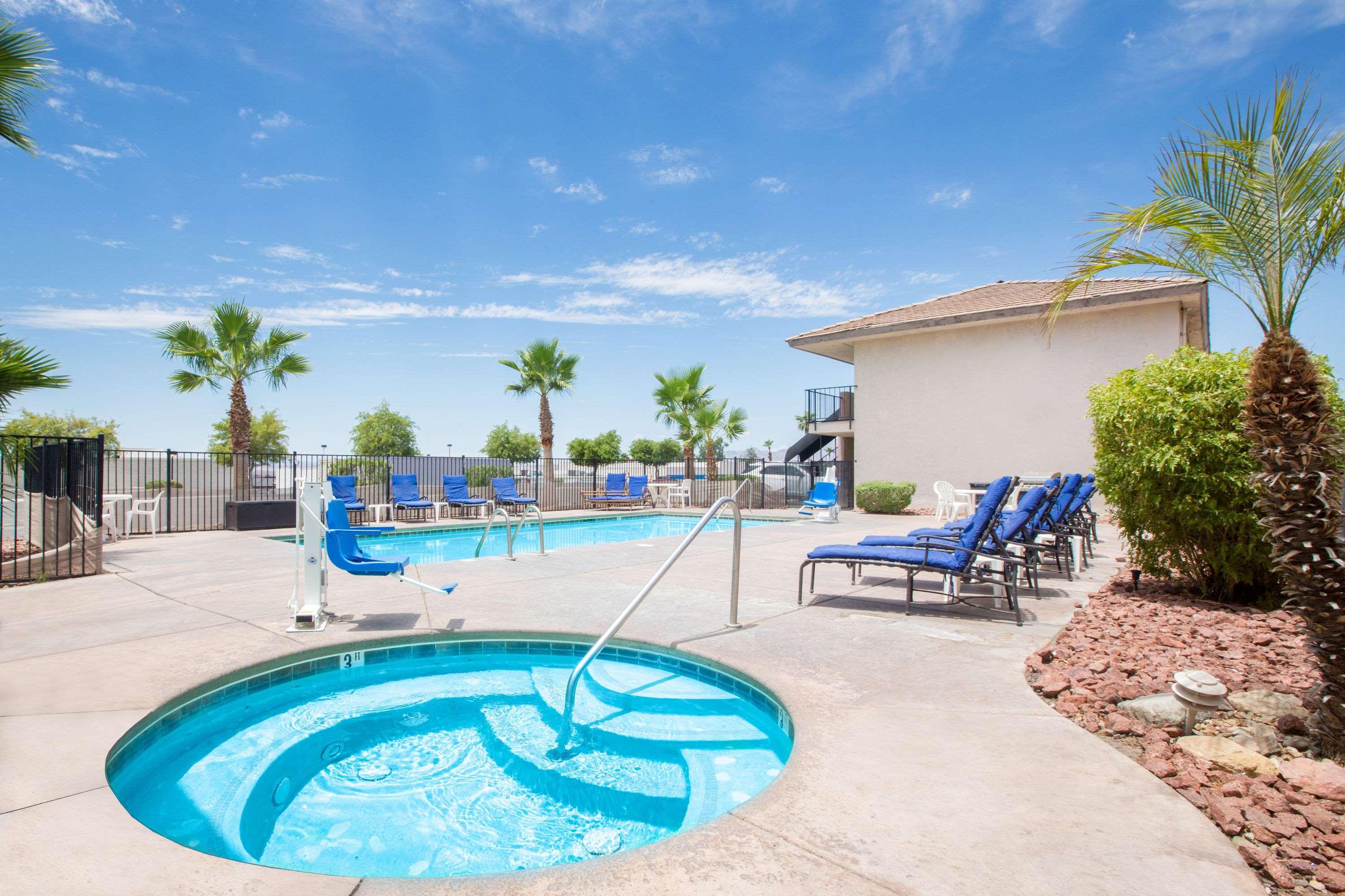 Days Inn By Wyndham Lake Havasu Lake Havasu City Exteriör bild