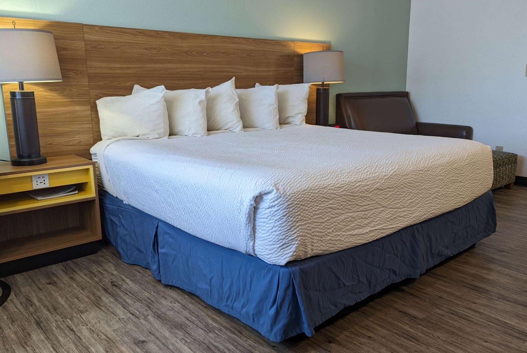Days Inn By Wyndham Lake Havasu Lake Havasu City Exteriör bild
