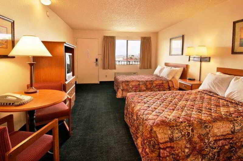 Days Inn By Wyndham Lake Havasu Lake Havasu City Exteriör bild